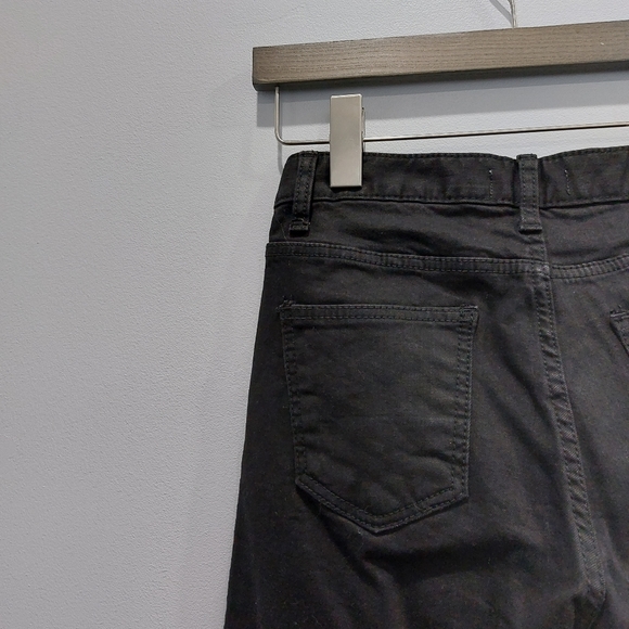 Oak and Fort Black Cropped Jeans - Picture 5 of 6